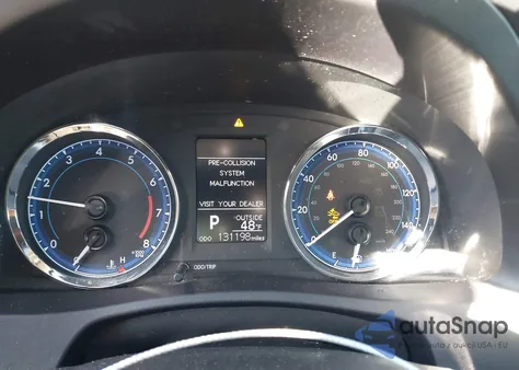 2018 Toyota Corolla Le z USA, uszkodzony, nr VIN 2T1BURHE4JC119159